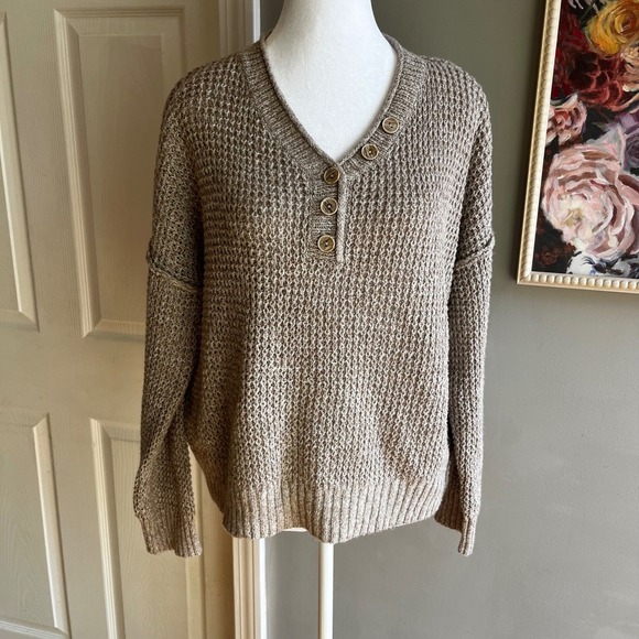 SOLD - Picture 4 of 8